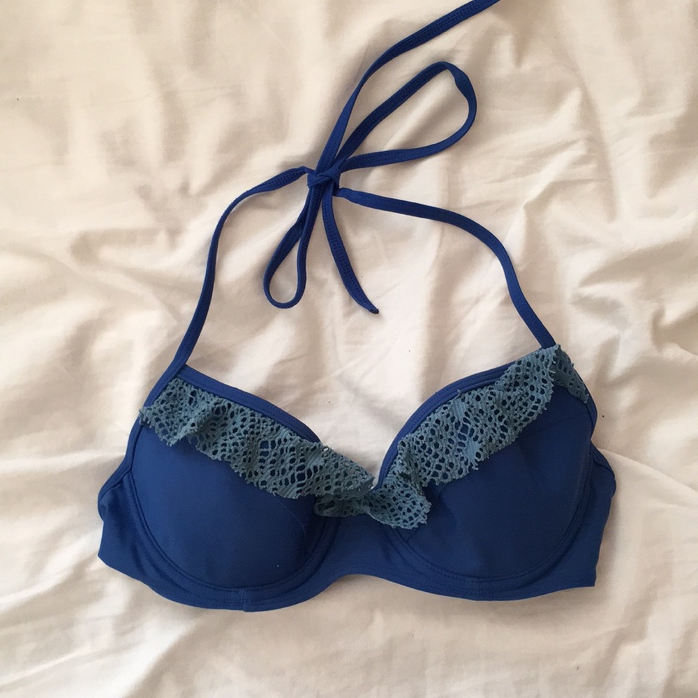 Hollister bikini top